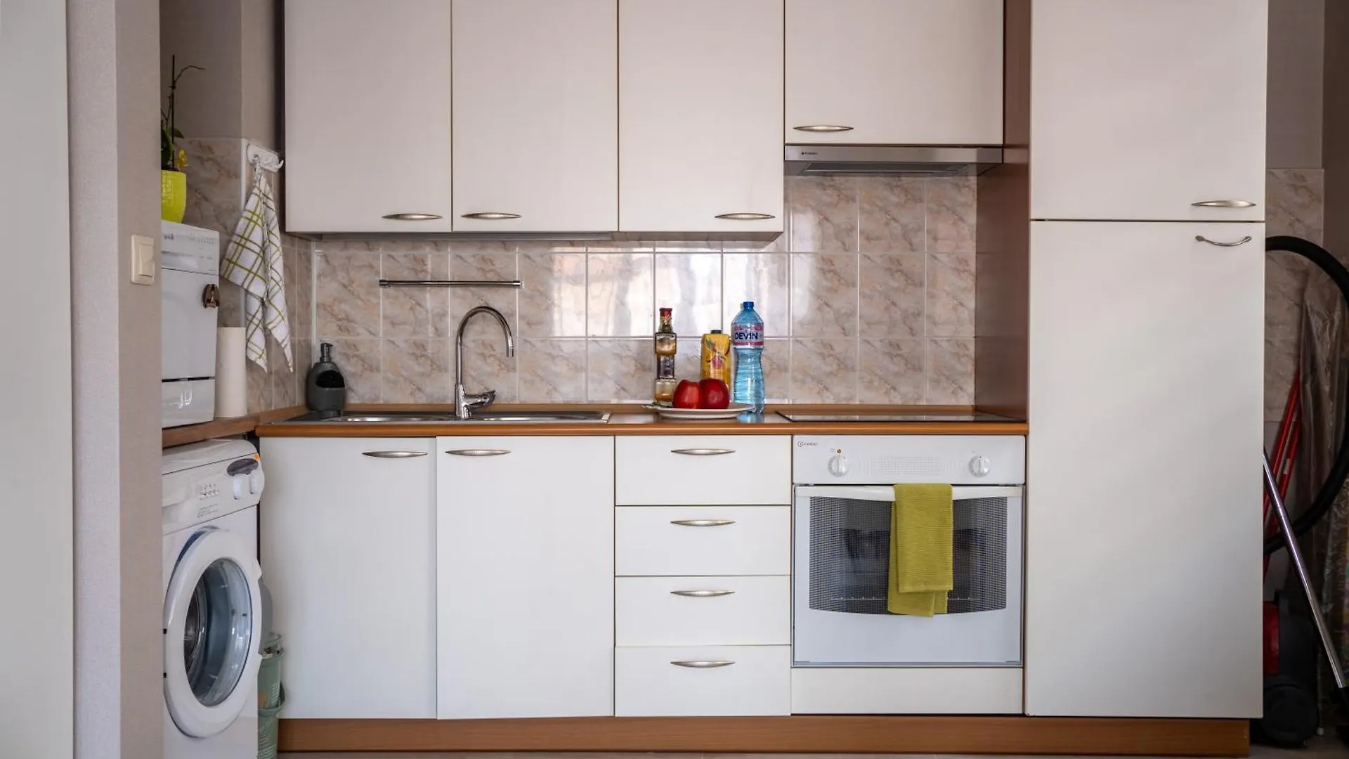 Center And Old Town Apartment Filibe