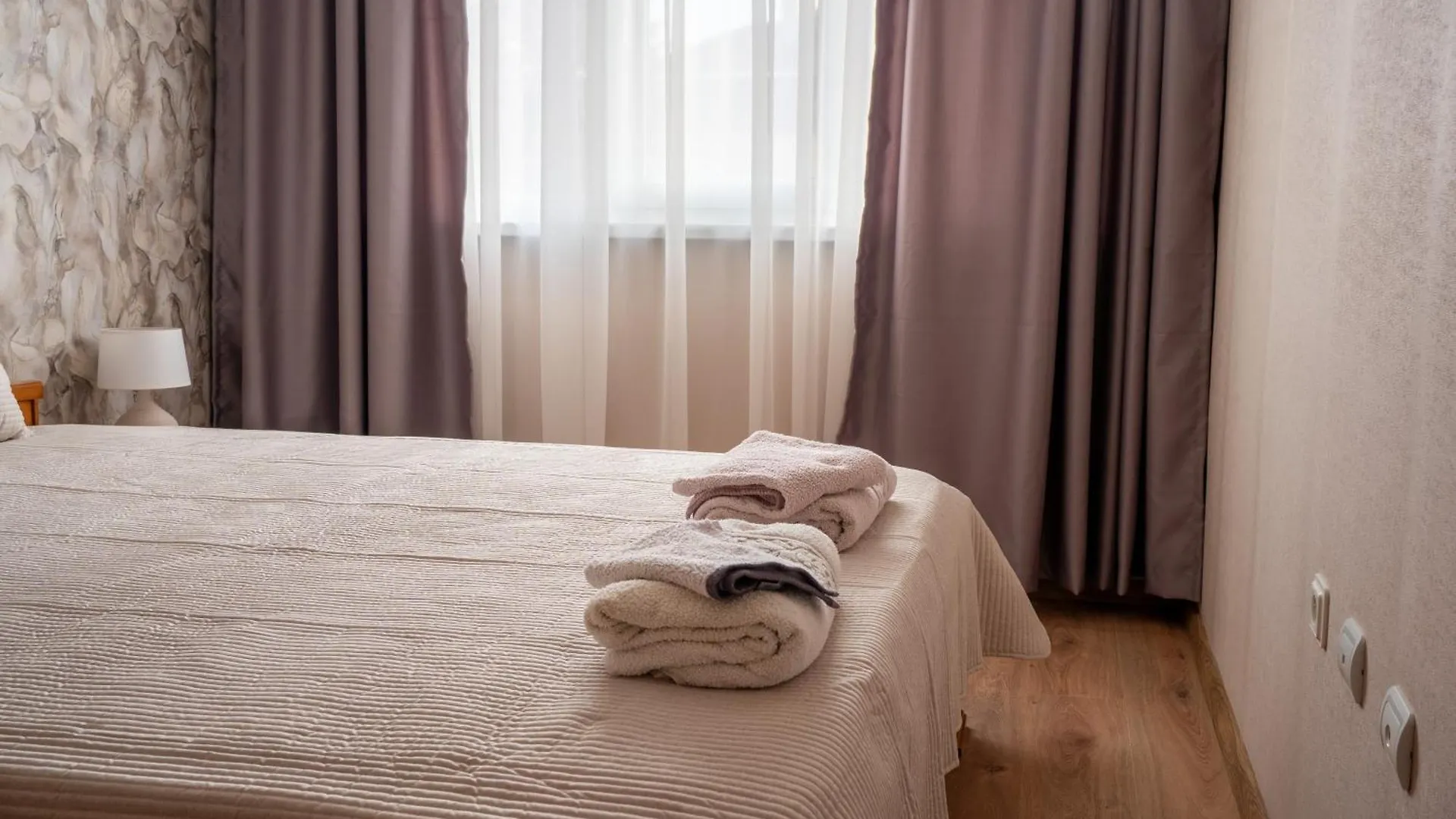 Center And Old Town Apartment Filibe